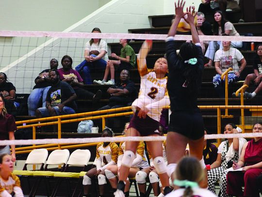 District play heats up in local volleyball
