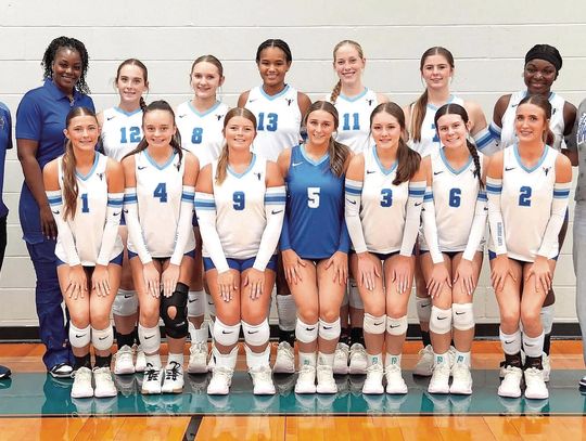 Hooks, Maud and Avery continue dominance