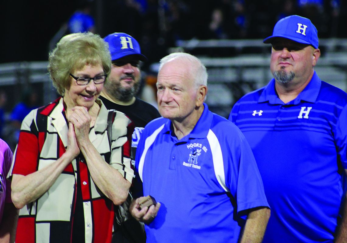 Hooks inducts four into Ring of Honor Hooks inducts four into Ring of Honor
